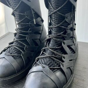 Men's Black Lace-Up Boots